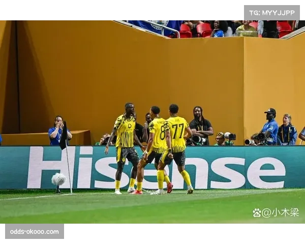 多特蒙德边路提速压制汉堡五后卫 吉拉西支点作用凸显战术价值 多特蒙德边路提速压制汉堡五后卫 吉拉西支点作用凸显战术价值